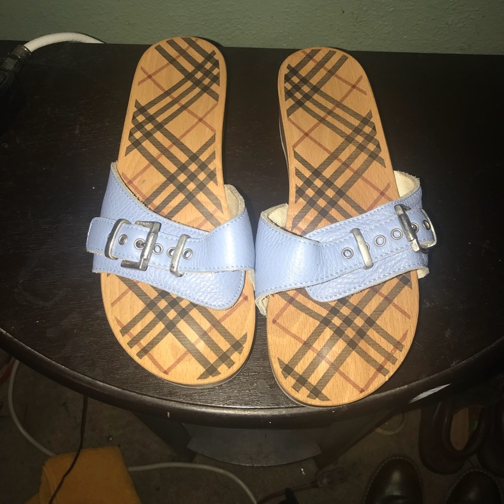 💯Authentic Burberry Clogs